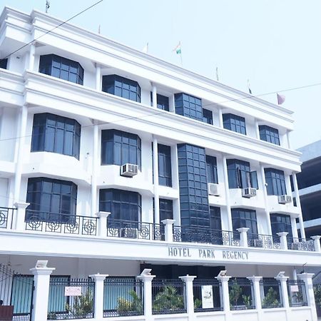 Hotel Park Regency Gorakhpur Ngoại thất bức ảnh