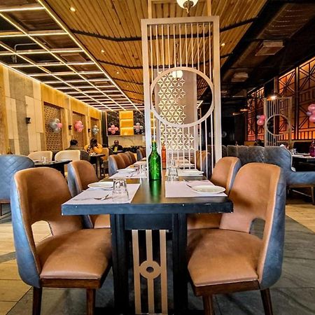 Hotel Park Regency Gorakhpur Ngoại thất bức ảnh