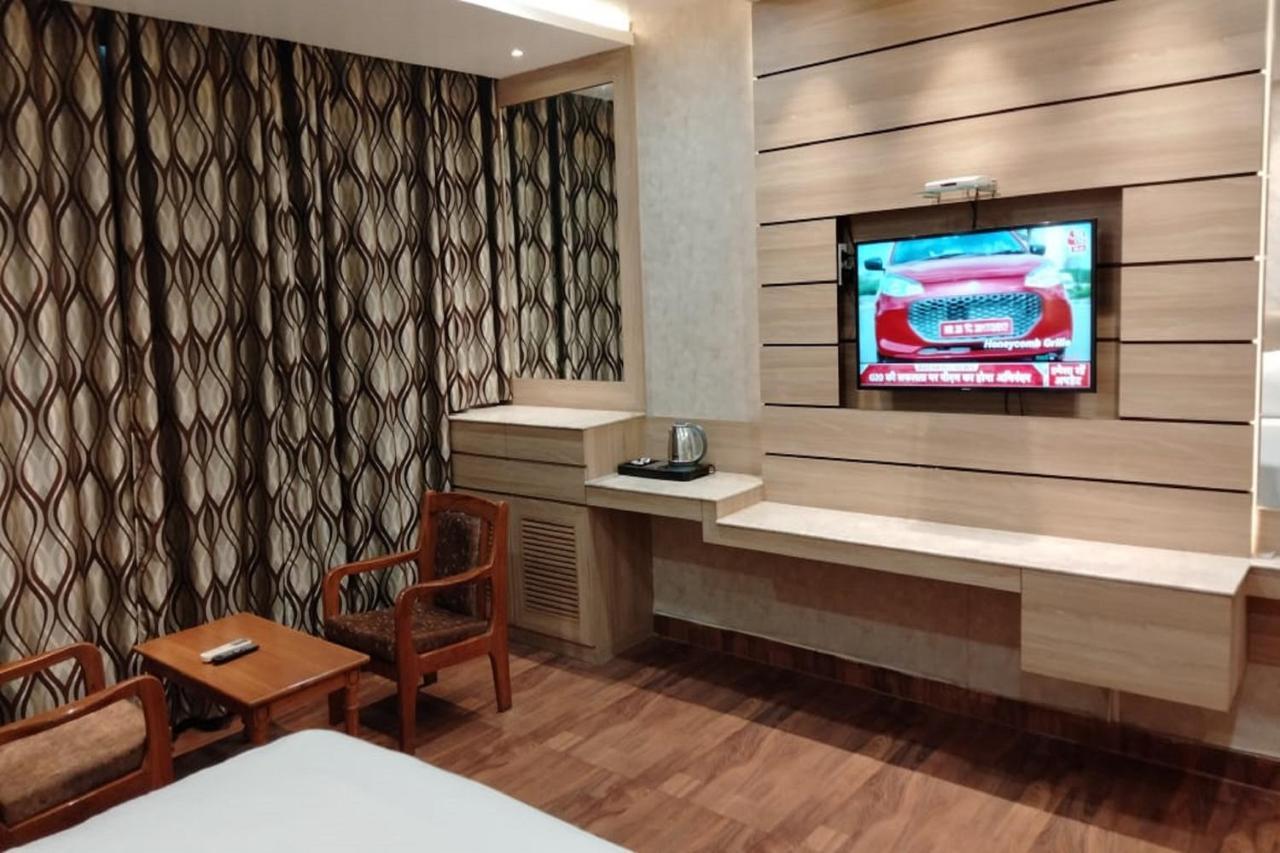 Hotel Park Regency Gorakhpur Ngoại thất bức ảnh