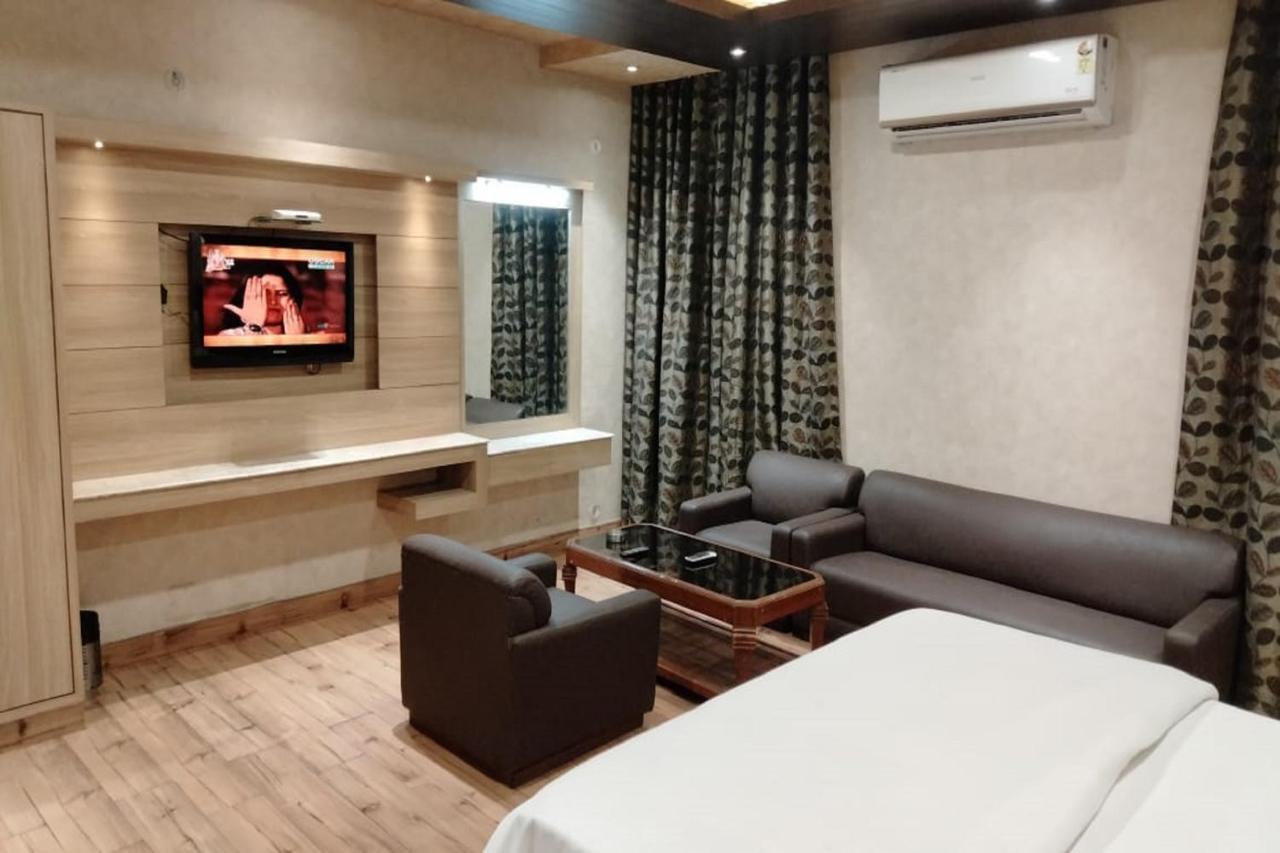 Hotel Park Regency Gorakhpur Ngoại thất bức ảnh