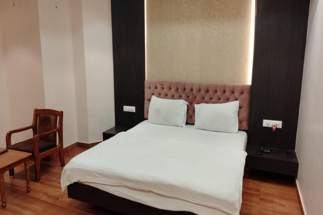 Hotel Park Regency Gorakhpur Ngoại thất bức ảnh
