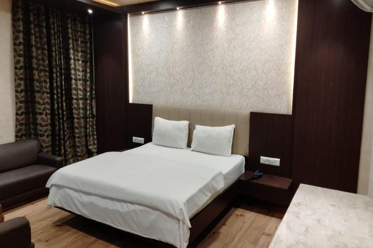 Hotel Park Regency Gorakhpur Ngoại thất bức ảnh