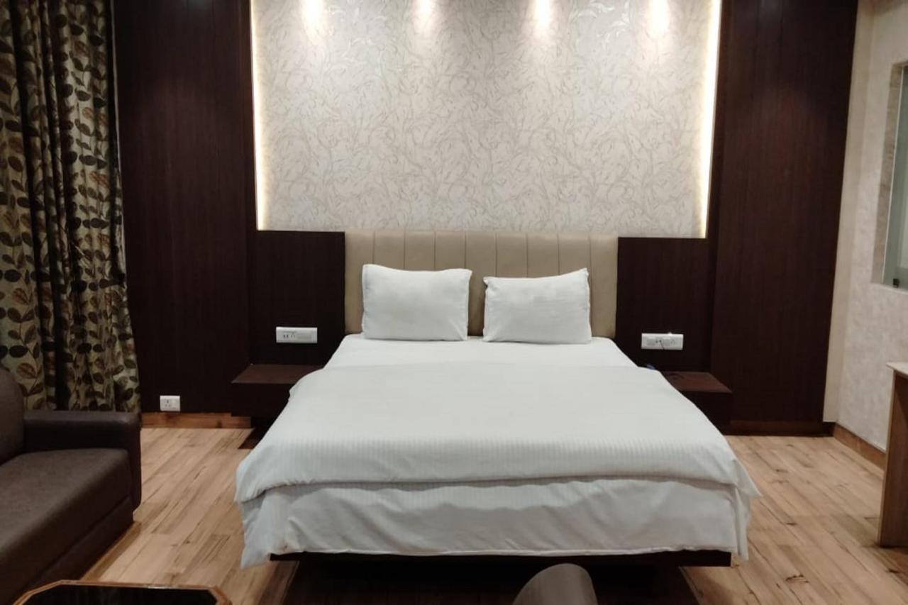 Hotel Park Regency Gorakhpur Ngoại thất bức ảnh