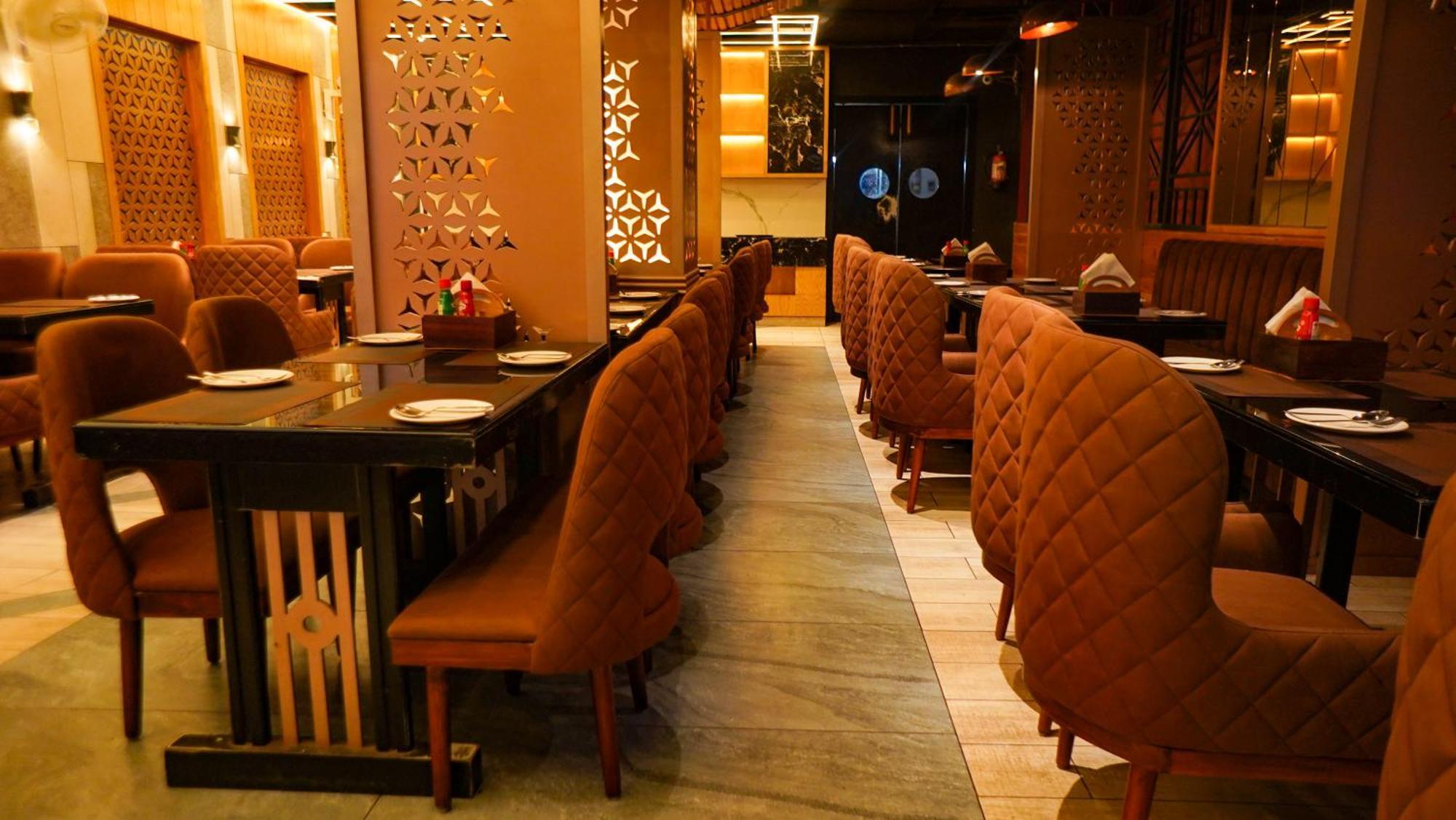 Hotel Park Regency Gorakhpur Ngoại thất bức ảnh
