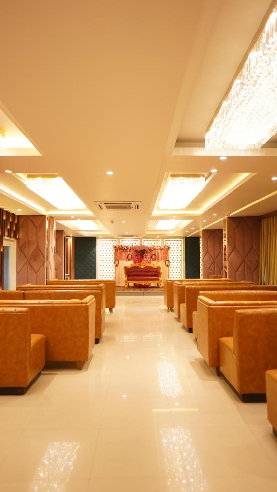 Hotel Park Regency Gorakhpur Ngoại thất bức ảnh