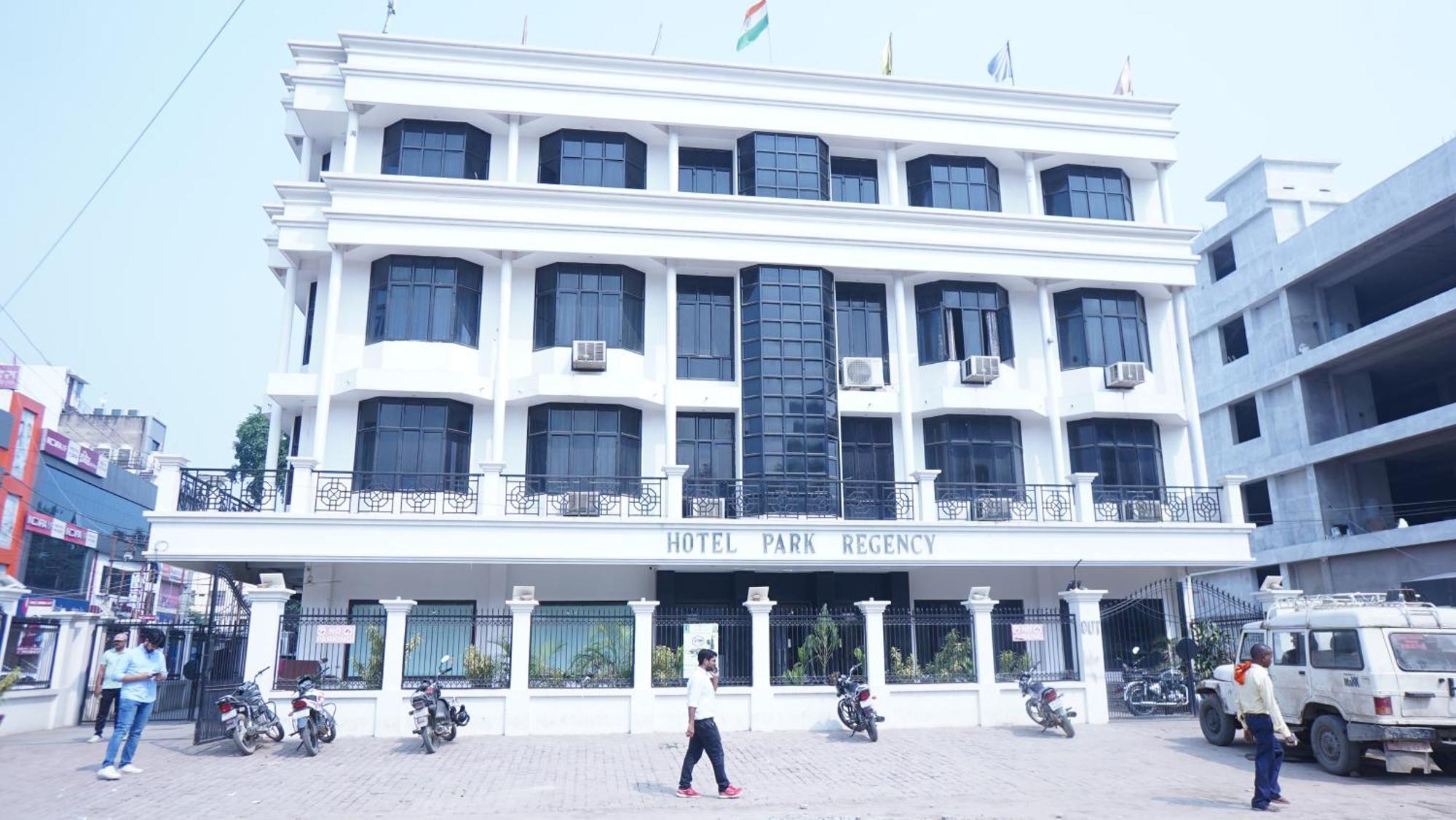Hotel Park Regency Gorakhpur Ngoại thất bức ảnh